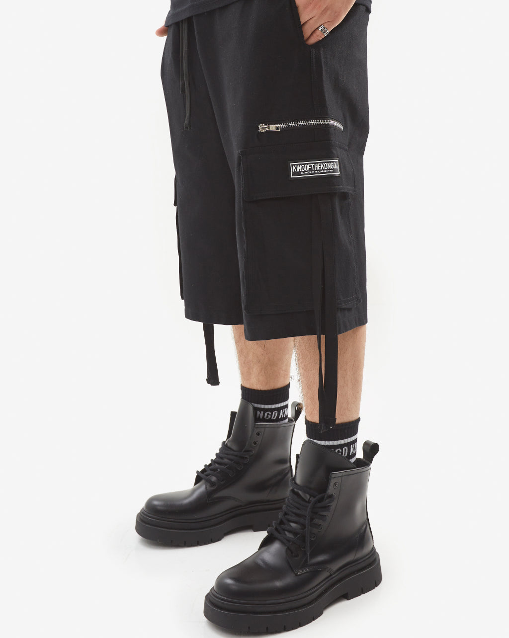 Gabardine Classic Pockets Cargo Zipper Shorts - gender neutral